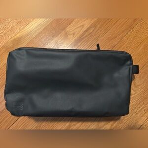 Gravel Black Toiletry Bag for Men
